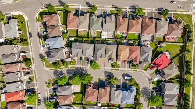 Additional image 41 of 8 Brambank Cres