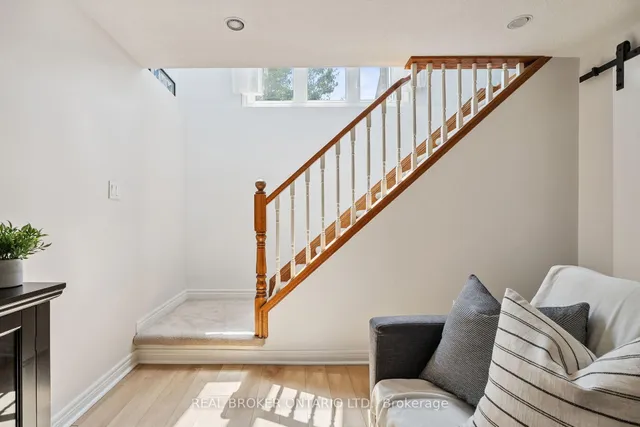 Additional image 30 of 5350 Haldimand Cres