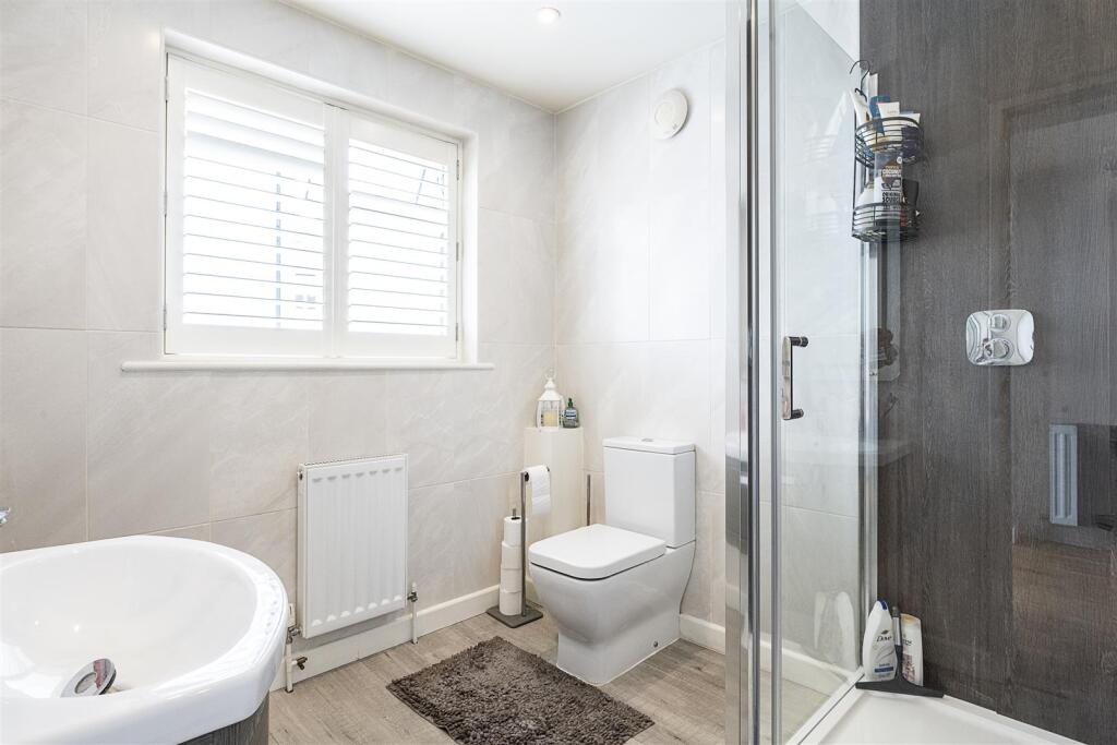 Additional image 8 of Wroxham Way, Harpenden