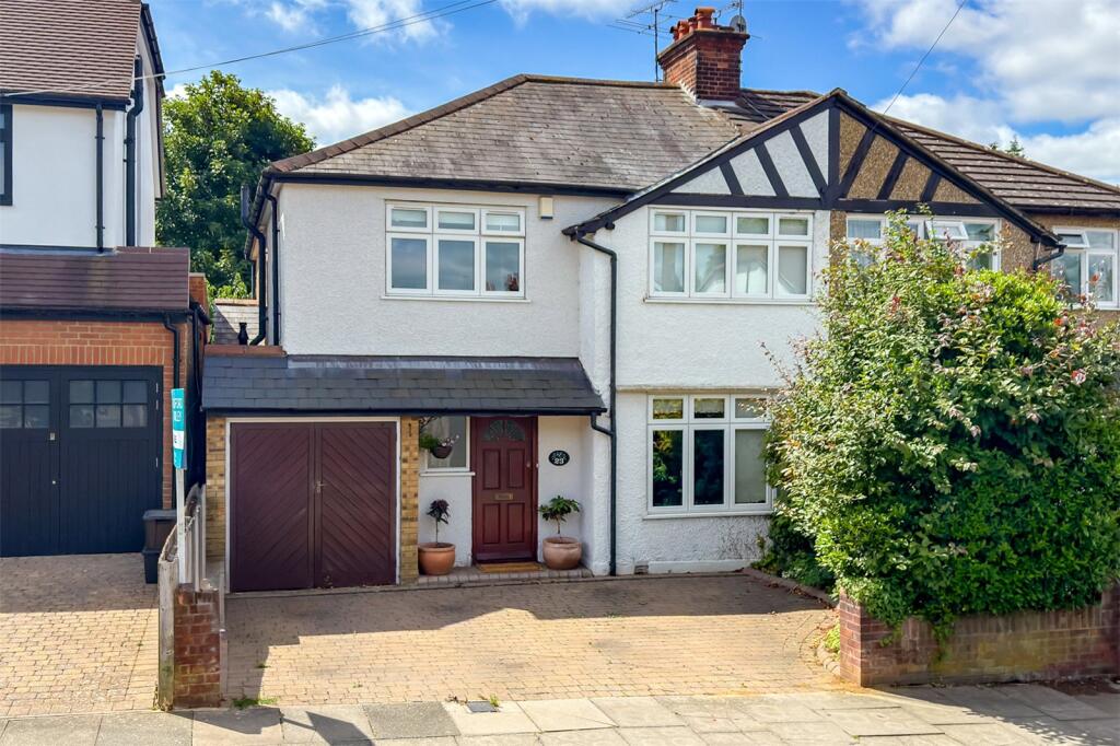 Salisbury Avenue, St. Albans, Hertfordshire, AL1