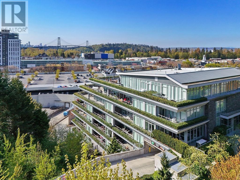 101 768 ARTHUR ERICKSON PLACE|West Vancouver, British Columbia V7T0B6