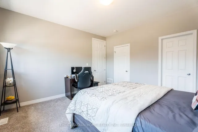 Additional image 32 of 134 Tartan Ave