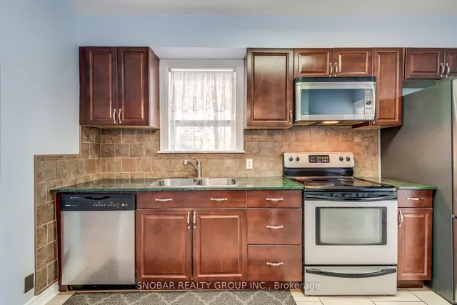 Additional image 16 of 593 Royal York Rd