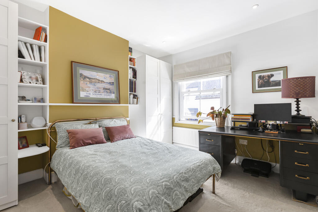 Additional image 8 of High Street, Welwyn, AL6