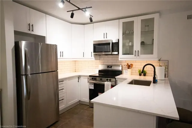 Additional image 8 of 2040 Cleaver Ave Unit 214