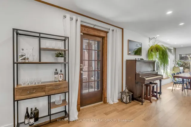 Additional image 16 of 48 Fourth St