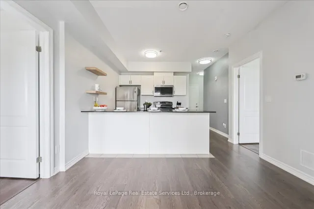 房产图片 26 - 1370 Costigan Rd 单元 301