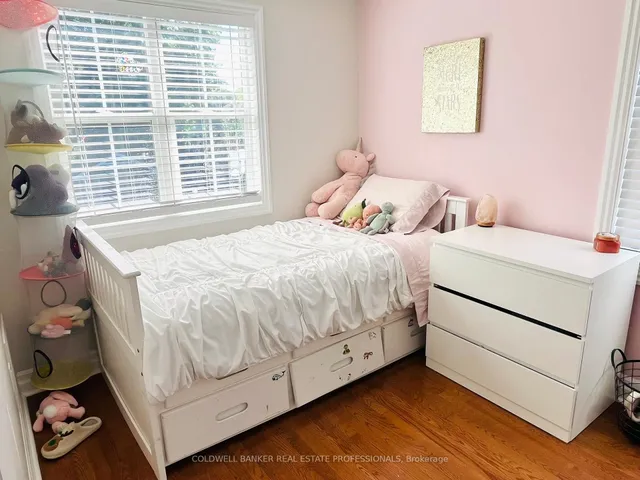 Additional image 25 of 41 Allister Ave