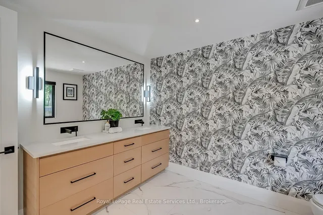 Additional image 29 of 111 Judith Cres