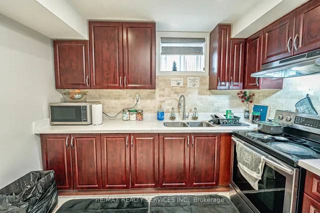 Additional image 33 of 18 Merrickville Way