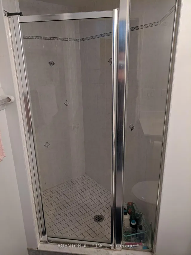 Additional image 12 of 909 Bay St Unit 607