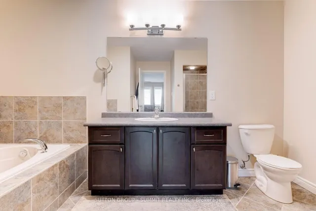 Additional image 28 of 441 Stonehenge Dr Unit 27