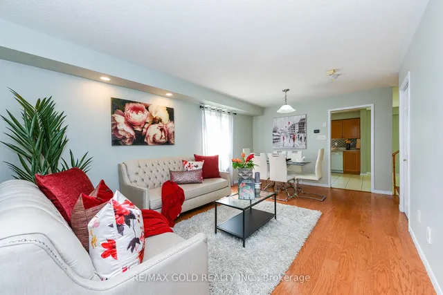 Additional image 31 of 86 Charleswood Circ