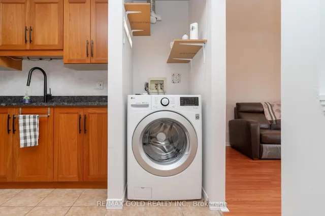 Additional image 27 of 266 Overlea Dr Unit 208