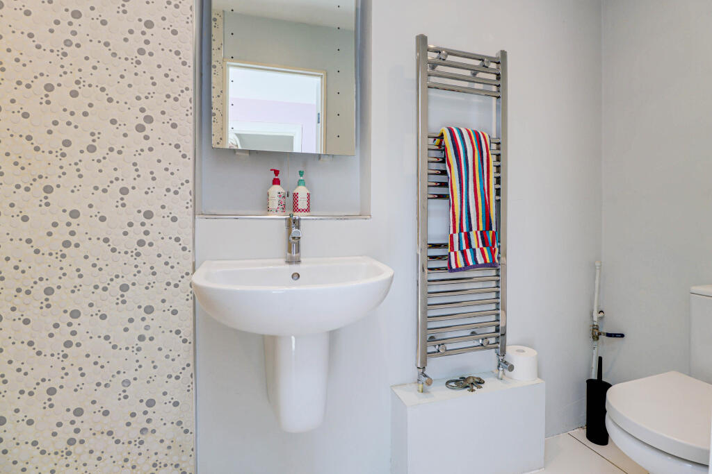 Additional image 11 of Kimpton Road, Wheathampstead, St. Albans, AL4