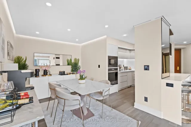 Additional image 19 of 1 Palace Pier Crt Unit 1208