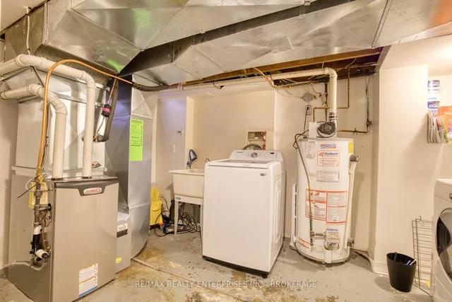 Additional image 20 of 35 Hawthorne Ave