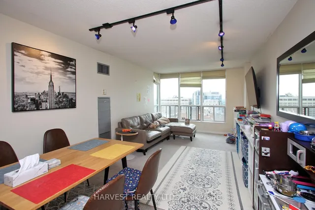 Additional image 14 of 750 Bay St Unit 3303