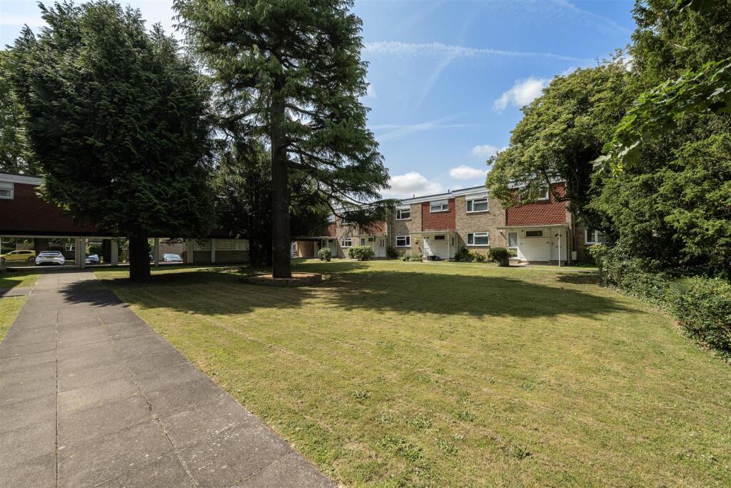 Additional image 12 of Milton Road, Harpenden