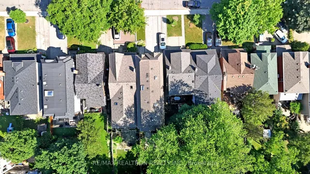 Additional image 49 of 71 Deloraine Ave