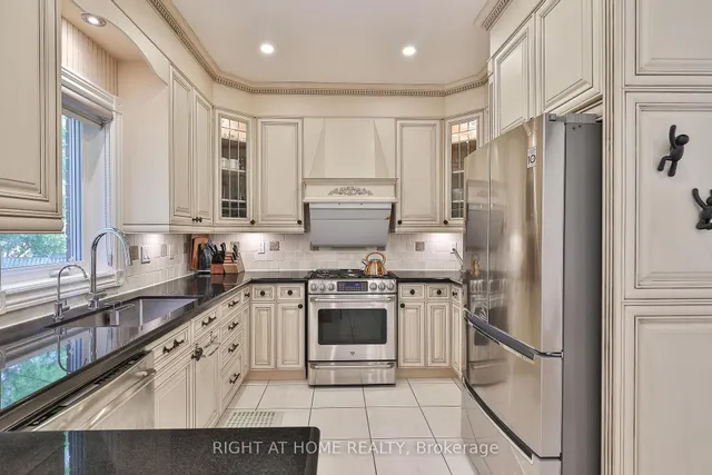 Additional image 10 of 58 Yorkview Dr