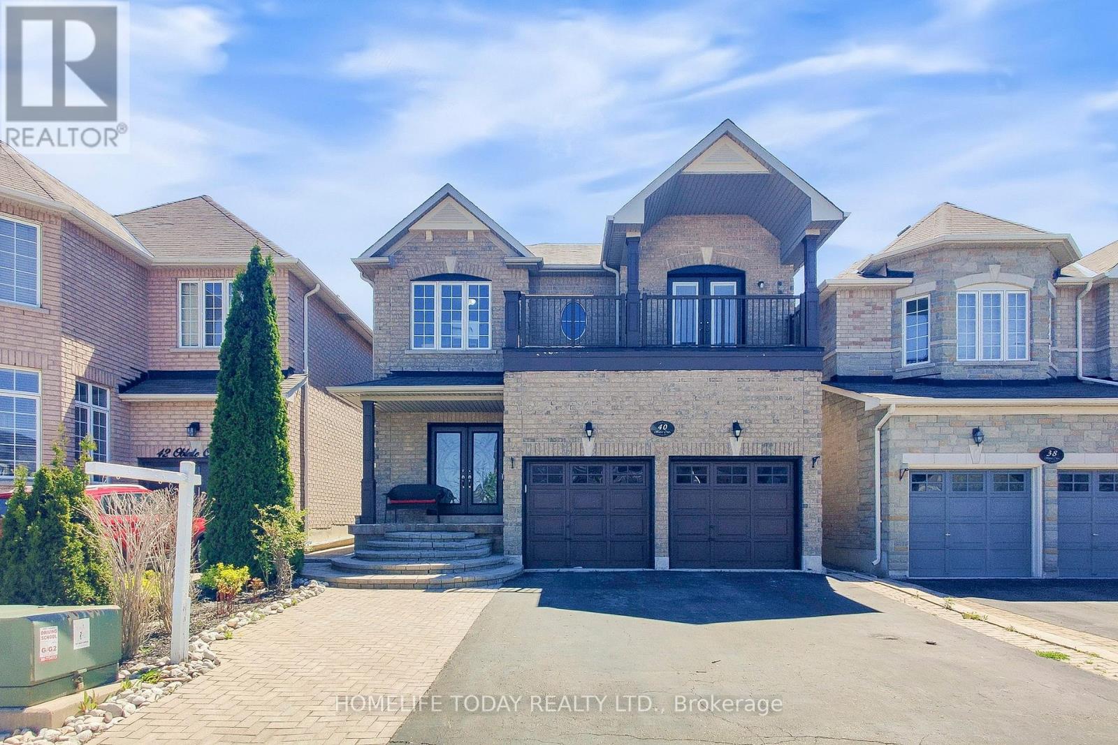 Property image for 40 OBLATE CRESCENT|Brampton (Bram West), Ontario L6Y0L3