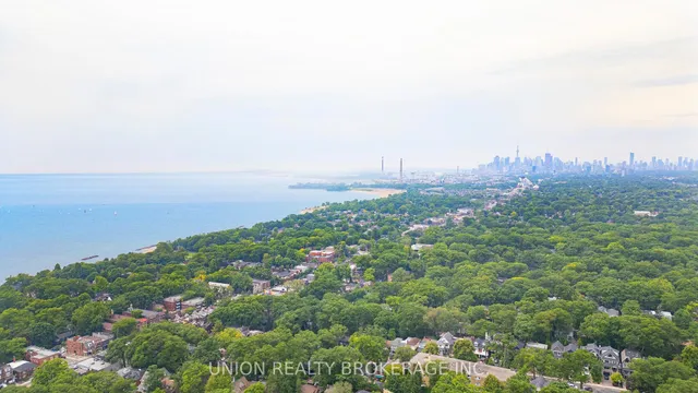 Additional image 45 of 32B Victoria Park Ave