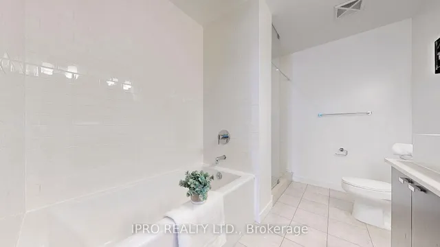 Additional image 20 of 103 The Queensway Ave Unit 2706
