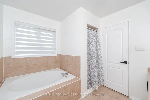 Additional image 30 of 74 Kanashiro St