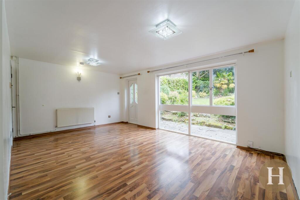 Additional image 5 of Balcaskie Close, Edgbaston, Birmingham, B15