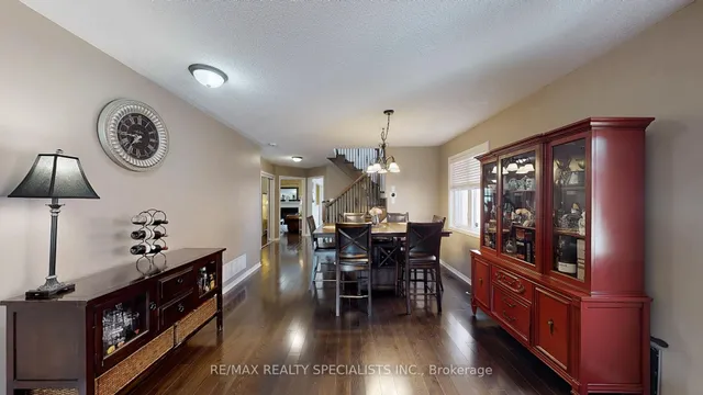 Additional image 3 of 482 Grant Way