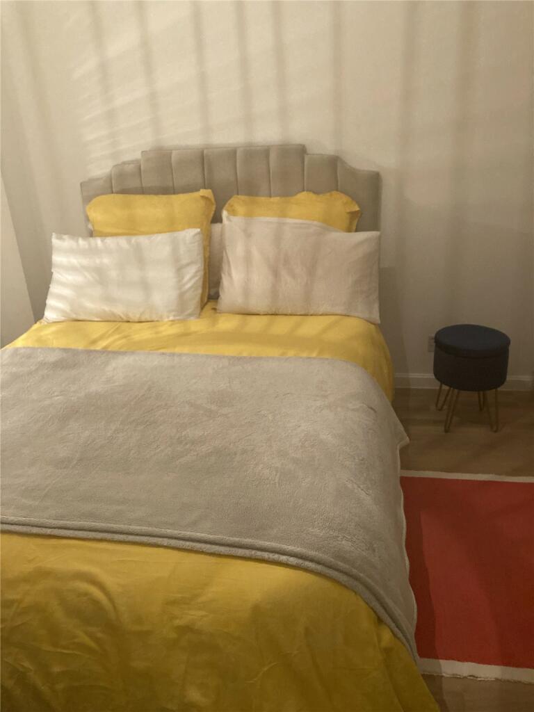 Additional image 4 of Blackhorse House, 36 Salisbury Square, Old Hatfield, AL9