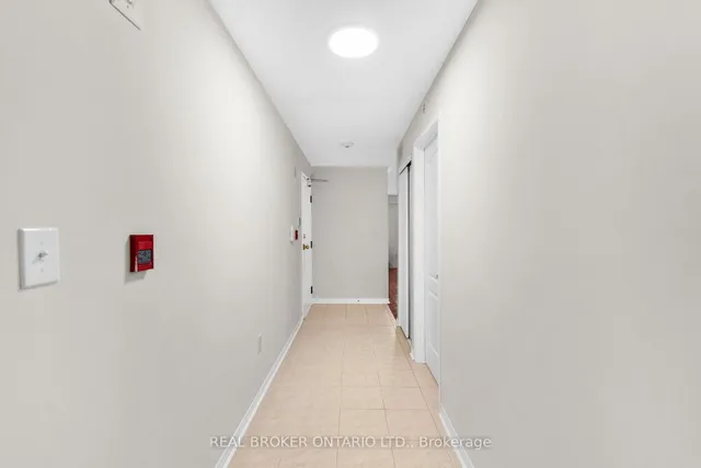 Additional image 29 of 649E Warden Ave Unit 27