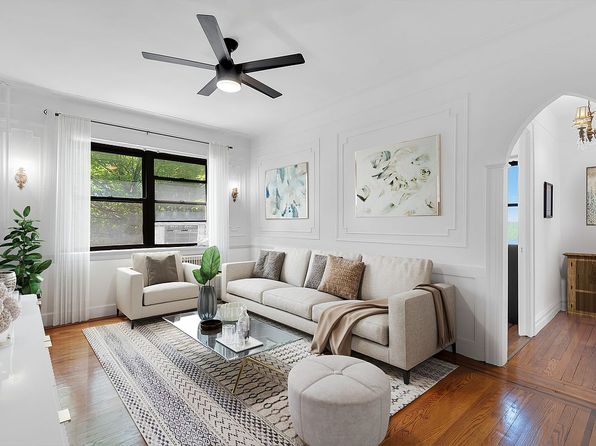 130 Bay Ridge Pkwy, Brooklyn, NY