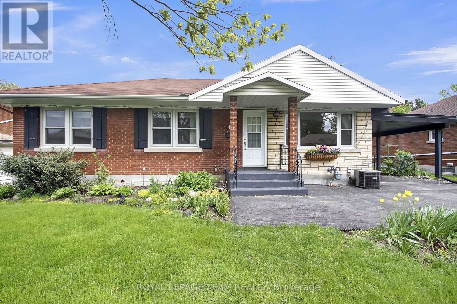 1007 BAKERVALE DRIVE|Ottawa, Ontario K1Z6N7