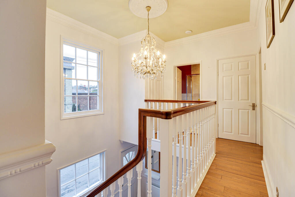 Additional image 12 of Albert Street, Markyate, AL3