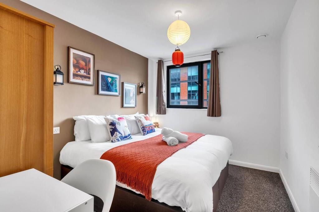 Additional image 20 of 165 Granville Street