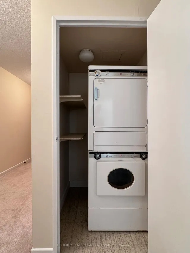 房产图片 36 - 多伦多韦尔斯利街62号1801单元