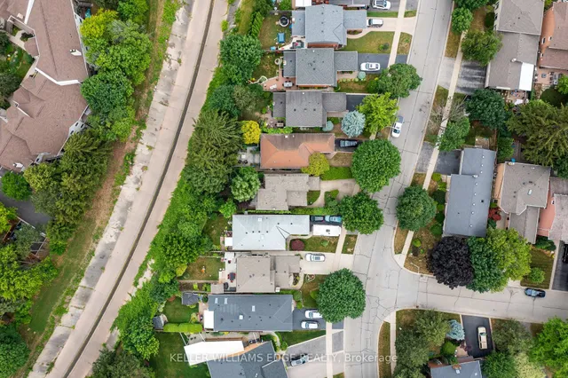 Additional image 48 of 1121 Stephenson Dr