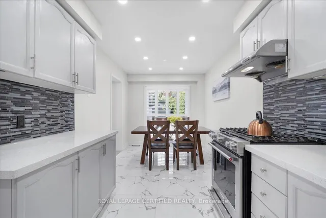 Additional image 12 of 121 Genesee Dr