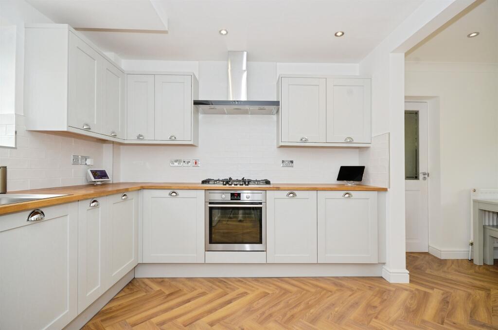 Additional image 12 of Manor Road, London Colney, ST. ALBANS