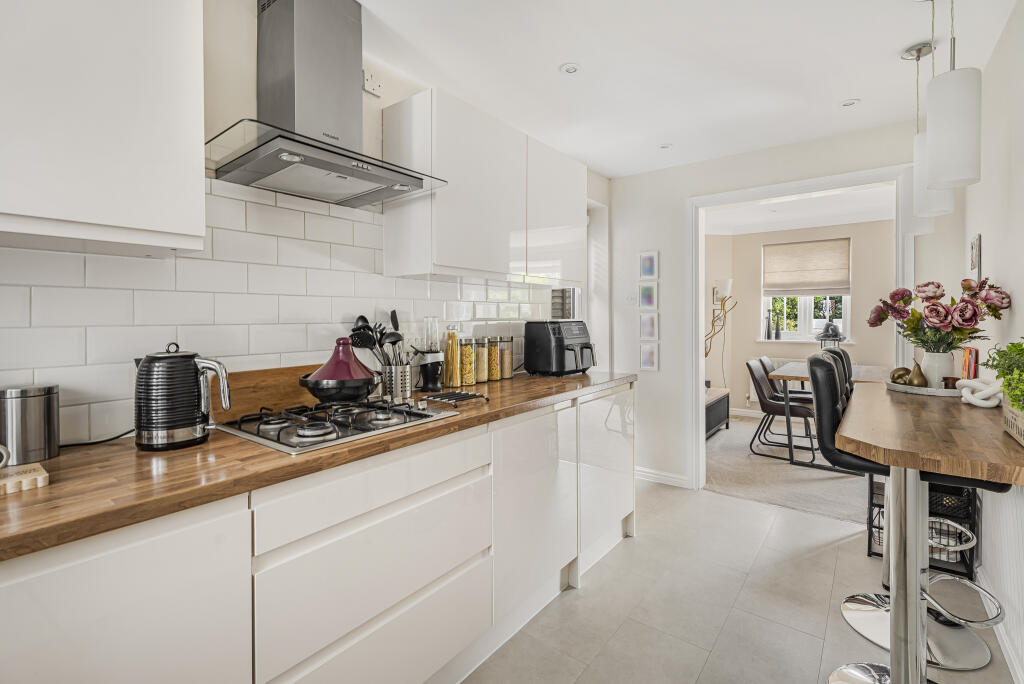 Additional image 7 of Cypress Avenue, Welwyn Garden City, Hertfordshire, AL7