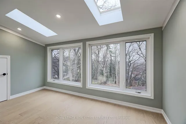 Additional image 28 of 324 Riverside Dr