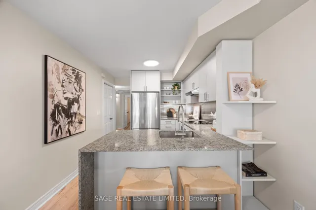 Additional image 15 of 232 St George St Unit 15