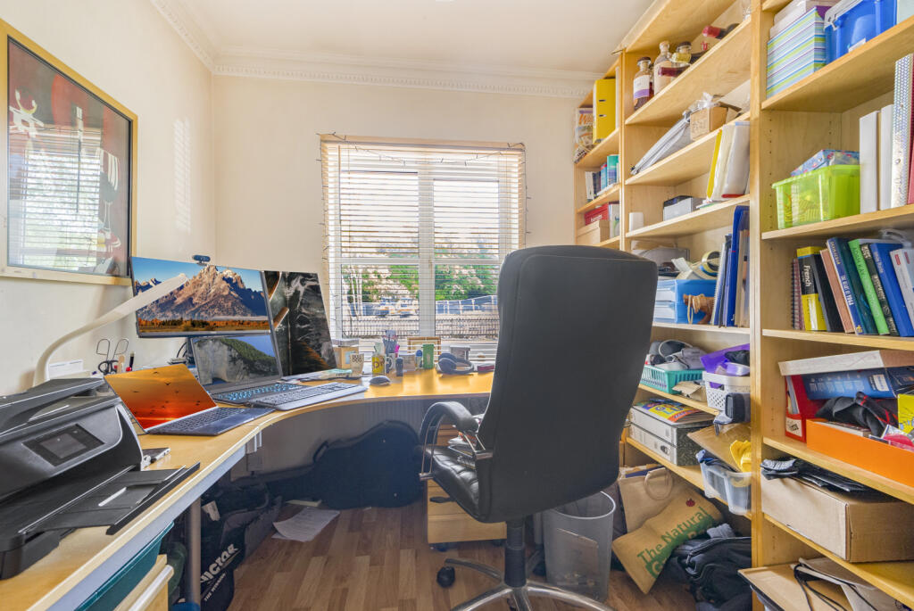 Additional image 12 of Bucknalls Drive, Bricket Wood, St. Albans, Hertfordshire, AL2