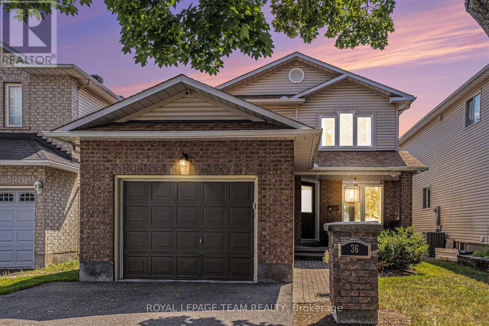 36 NAKOTA WAY|Ottawa, Ontario K2J4M3