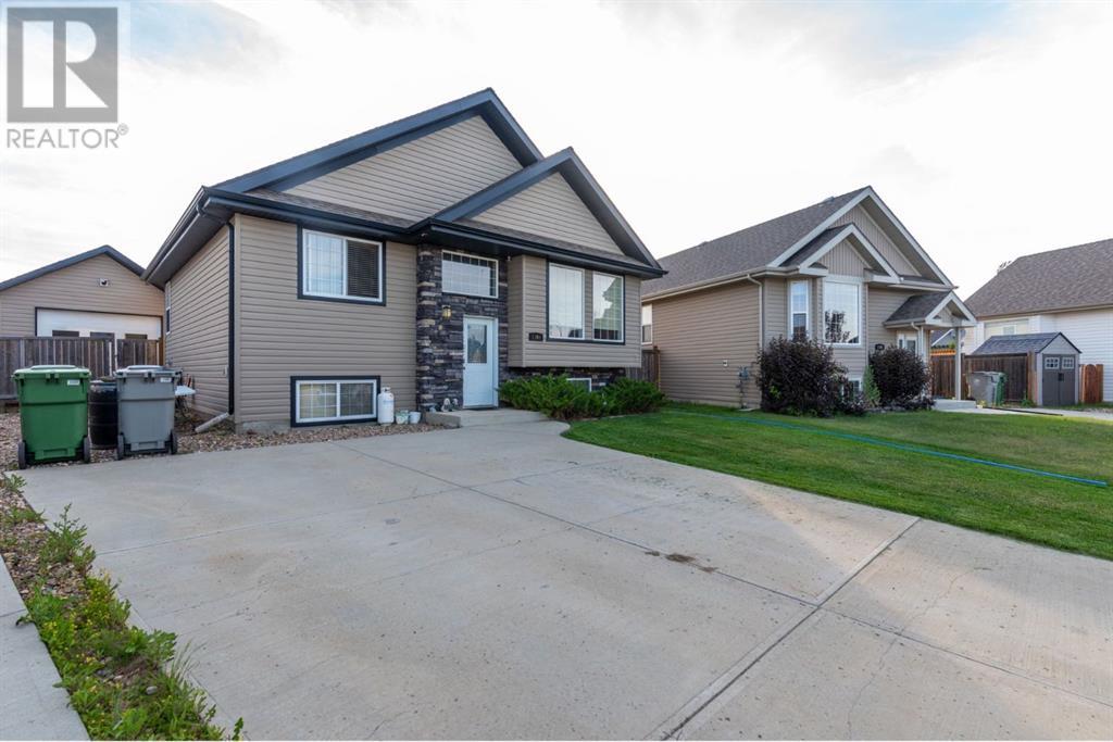Property image for 1304 54 AvenueClose|Lloydminster, Alberta T9V2K1