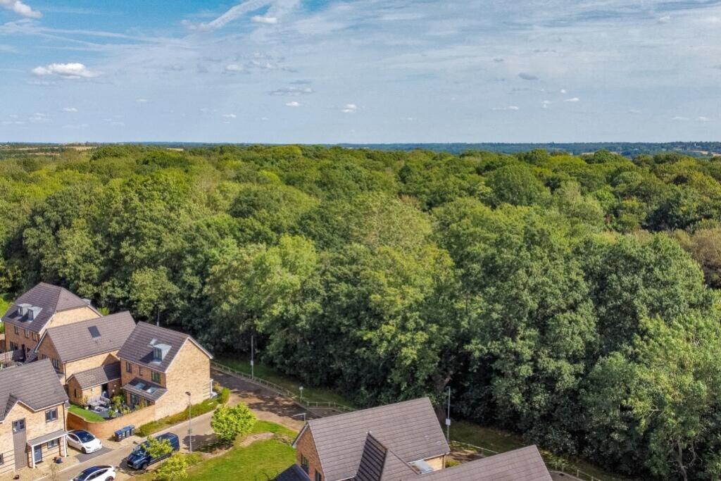 Additional image 31 of Victoria Close, Welwyn Garden City, Hertfordshire, AL7