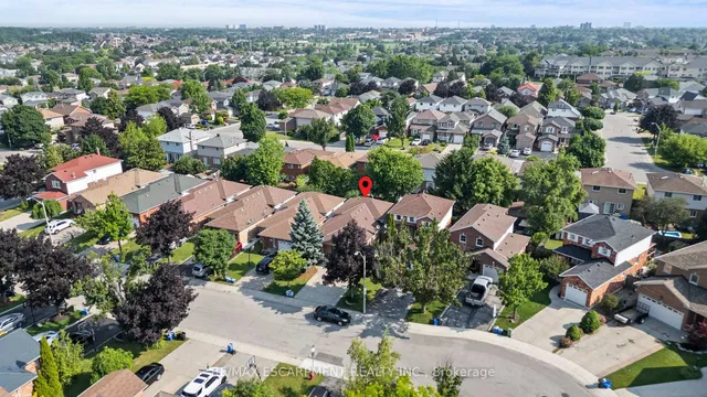 Additional image 31 of 27 Cartier Cres