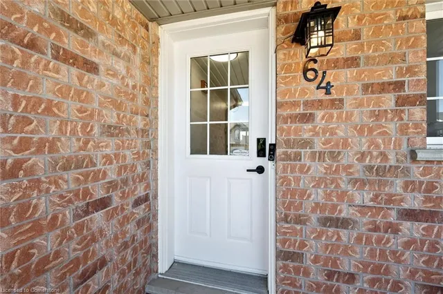 Additional image 5 of 64 Foxglove Cres